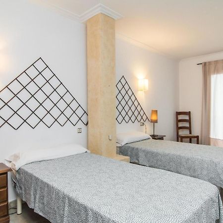 Ferienhaus Fuer 12 Personen Ca 400 M In Son Macia, Balearen Mallorca Dış mekan fotoğraf